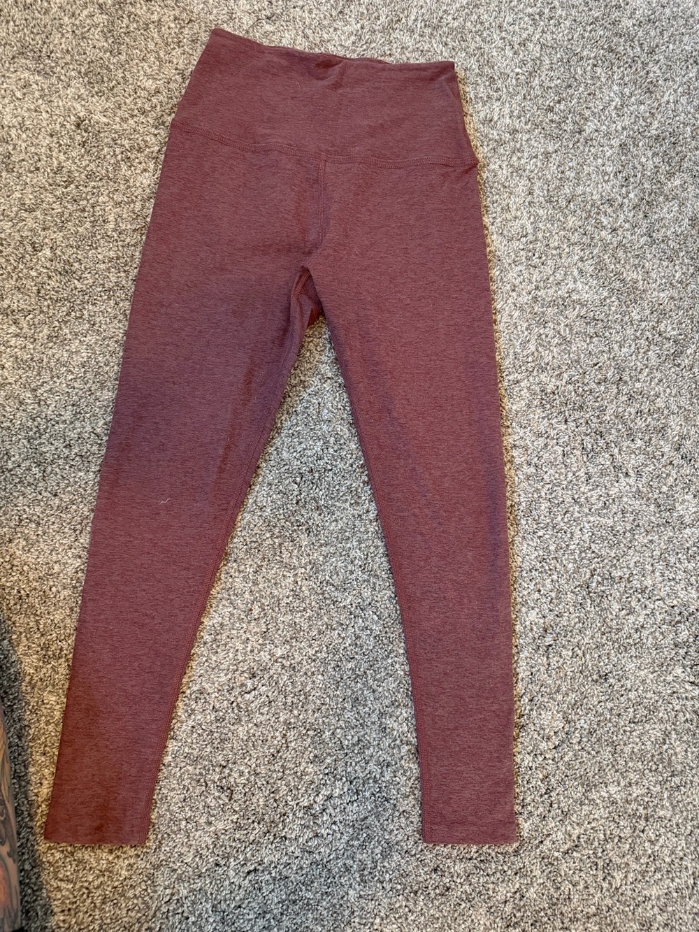 Beyond Yoga High Rise Spacedye Leggings Size M Mauve Burgundy NWOT